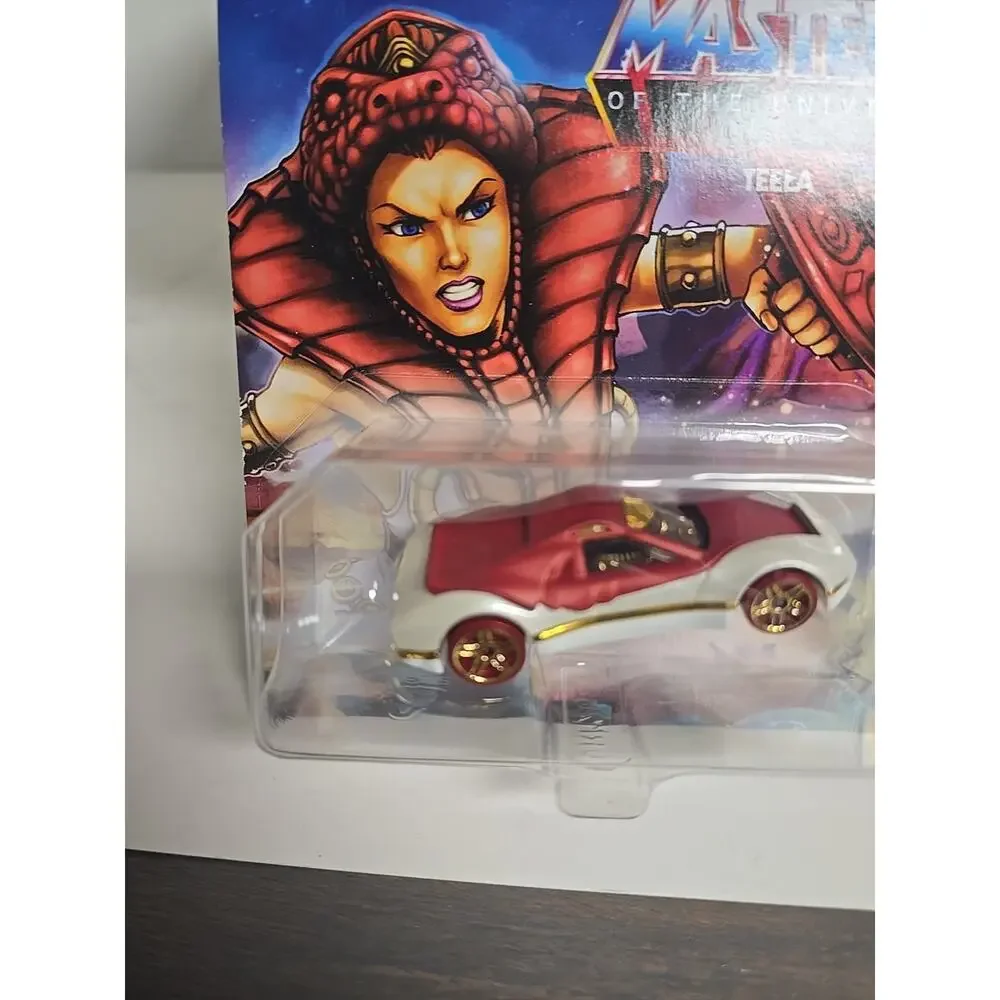 Mattel Hot Wheels Masters of The Universe TEELA Character Car Multilingual Card